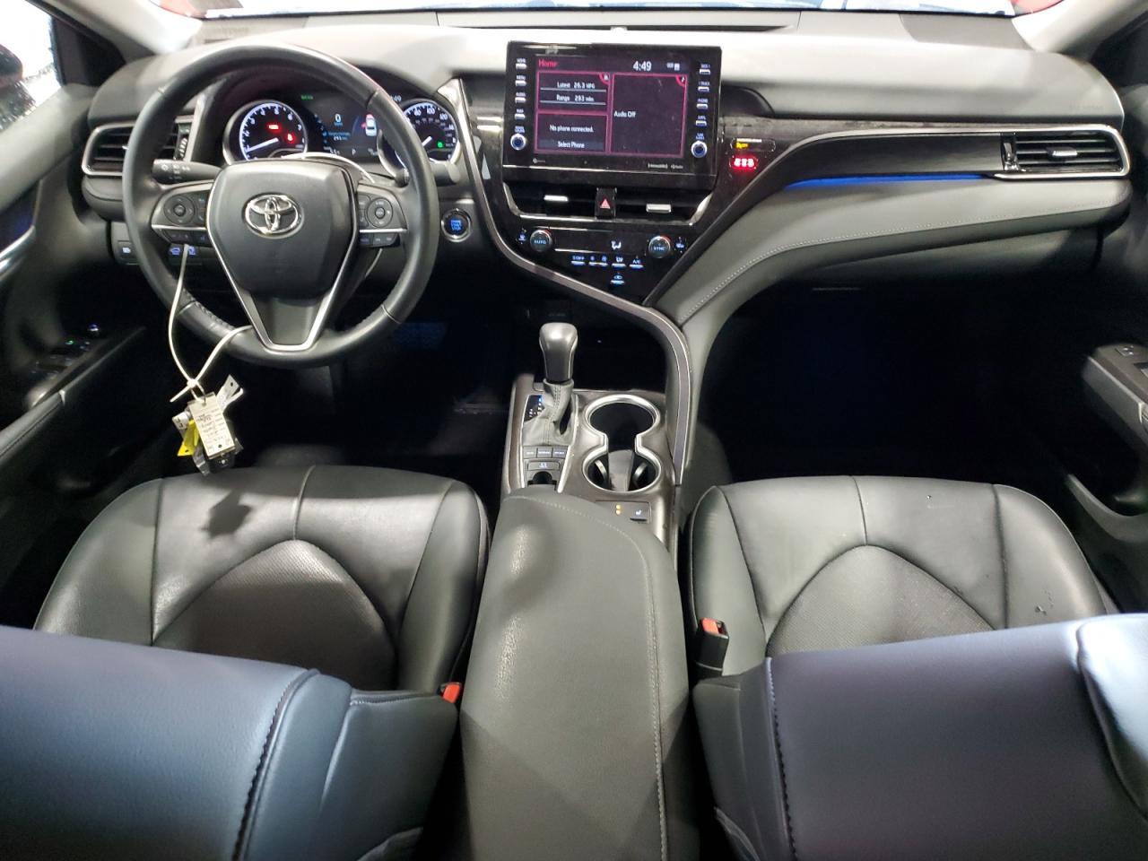2024 TOYOTA CAMRY