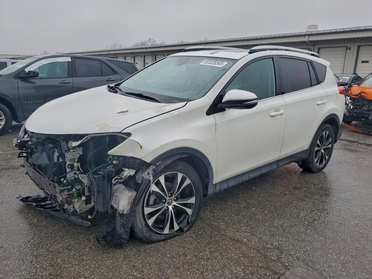 2015 TOYOTA RAV4
