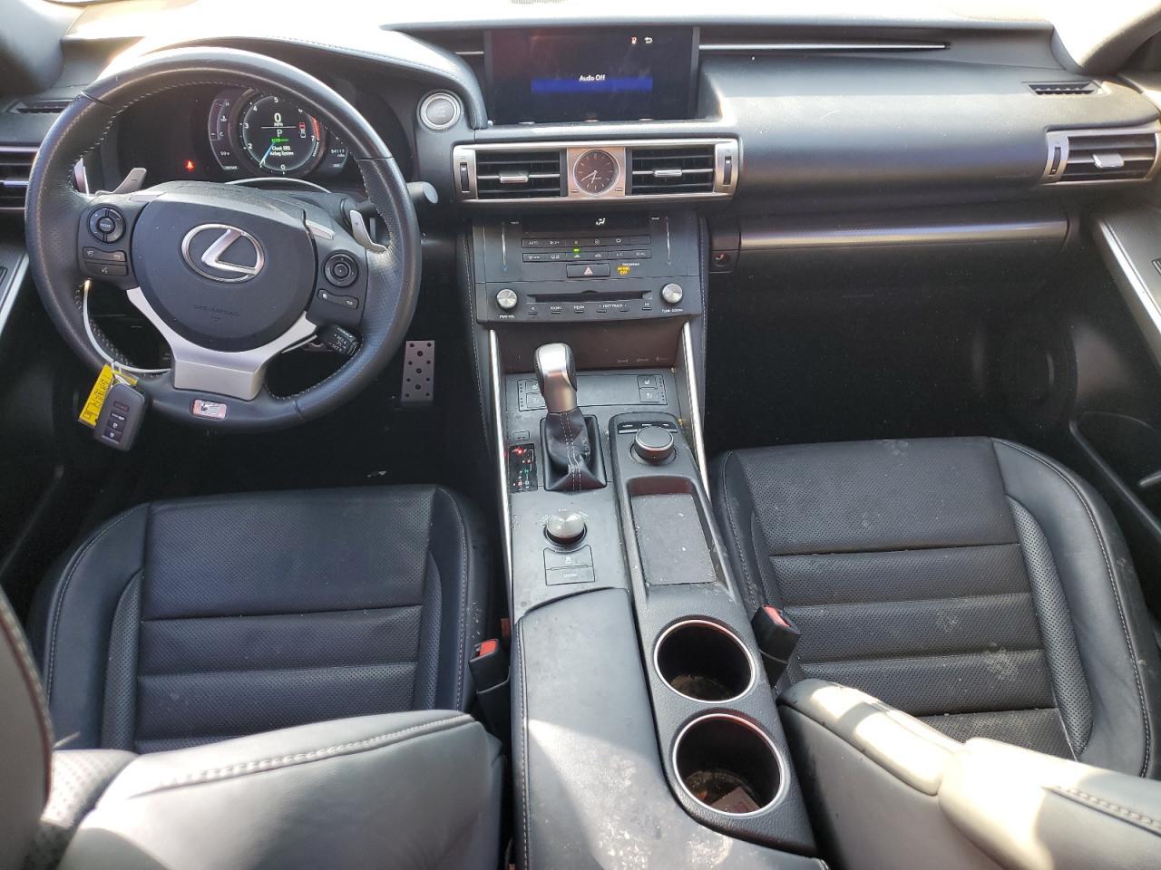2016 LEXUS IS 200t
