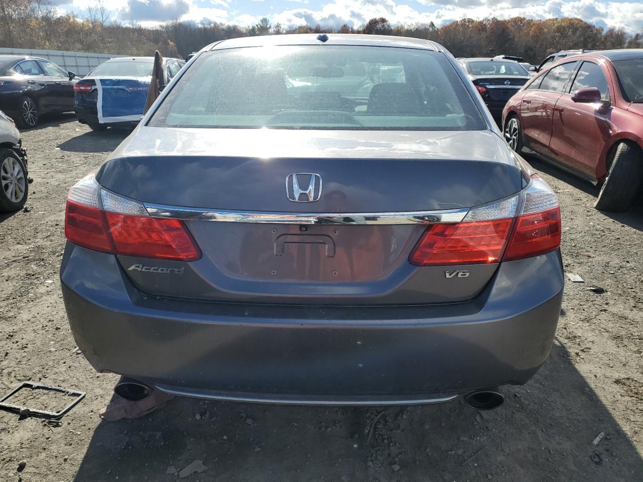 2015 HONDA ACCORD