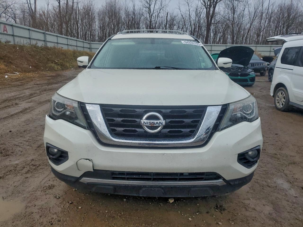 2017 NISSAN PATHFINDER