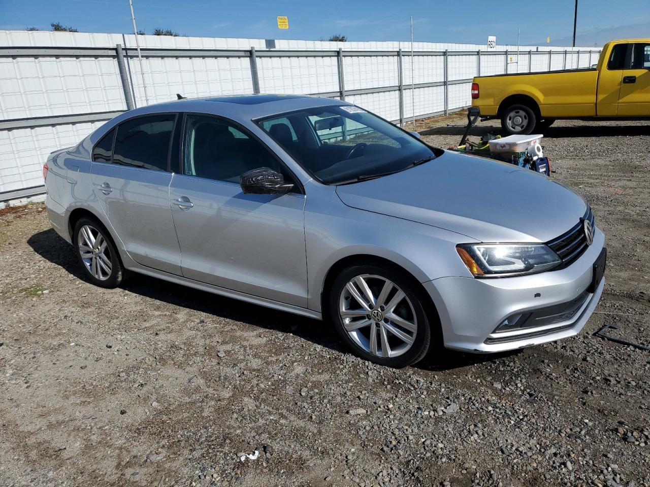 2015 VOLKSWAGEN JETTA