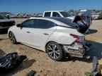 2017 NISSAN Maxima