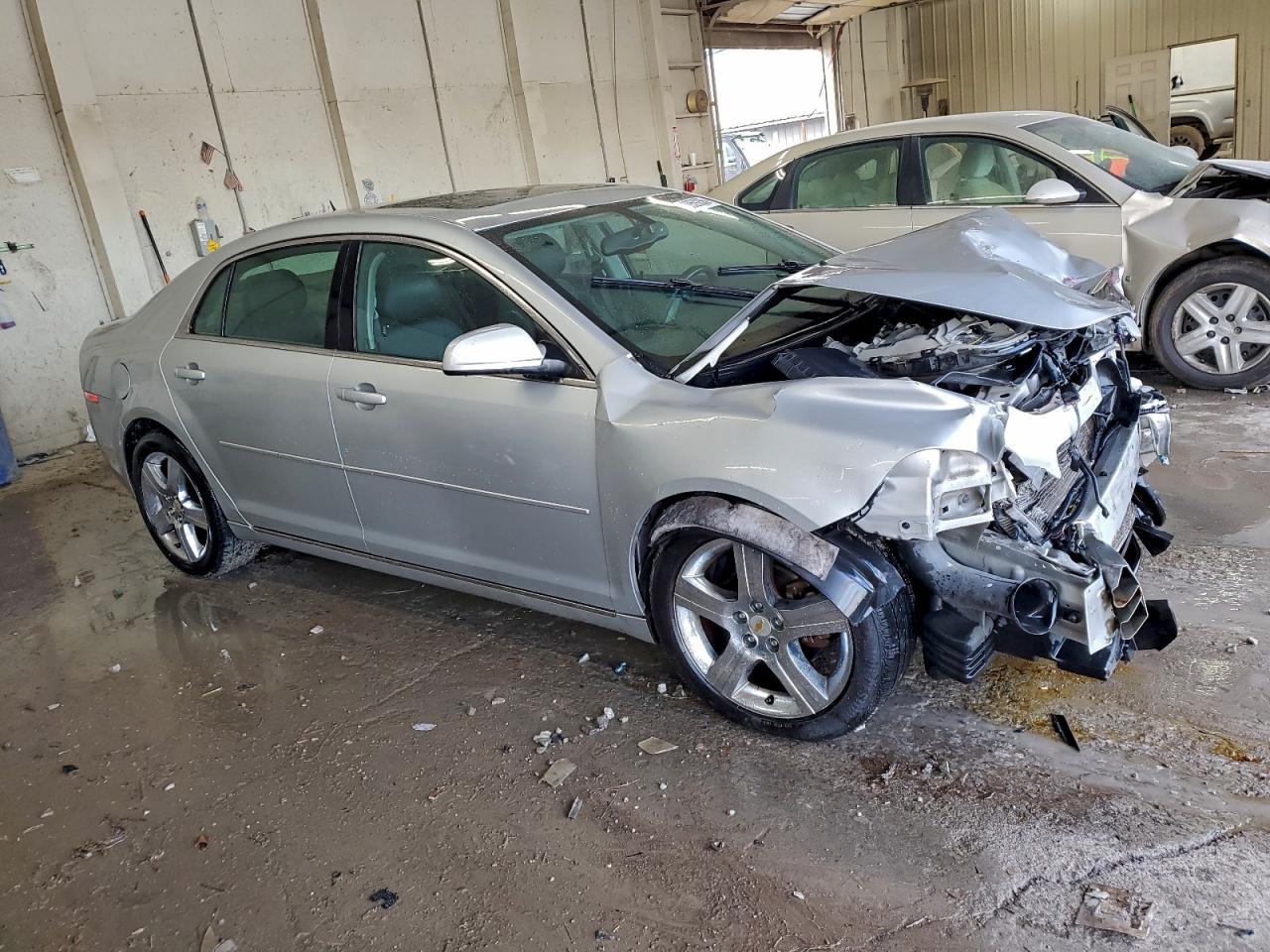 2011 CHEVROLET MALIBU