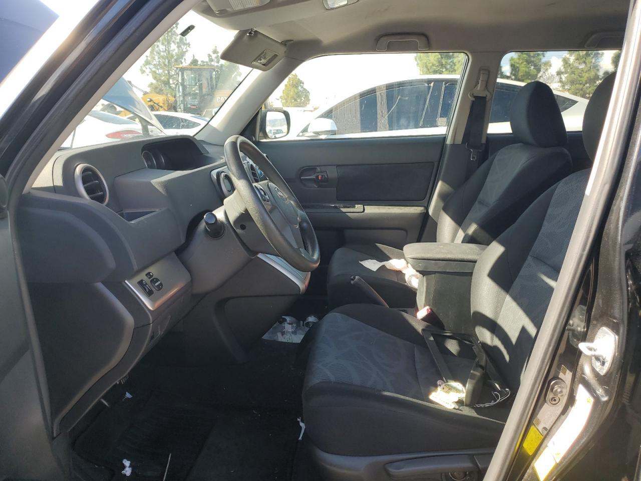 2012 TOYOTA SCION