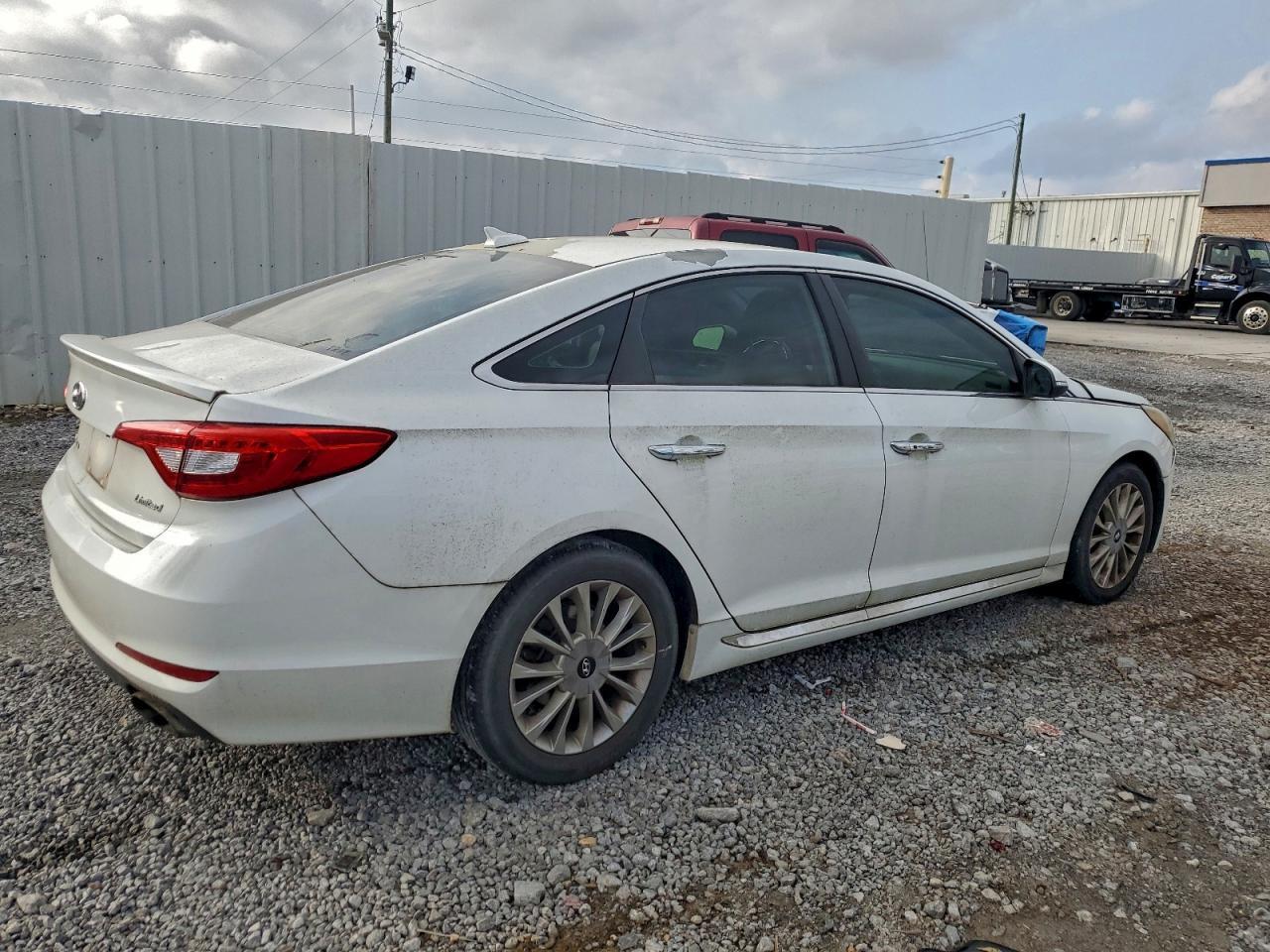 2015 HYUNDAI SONATA