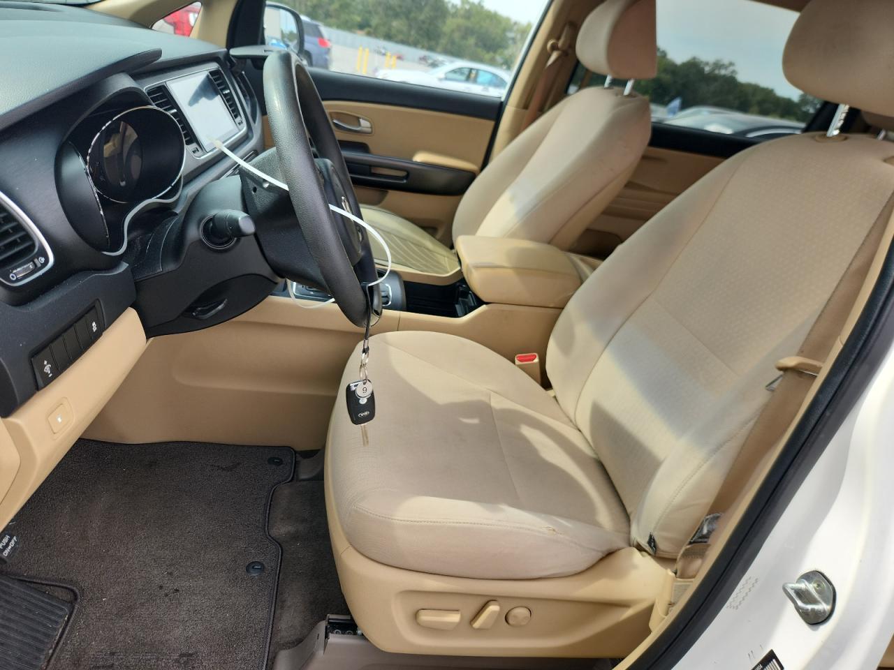 2016 KIA SEDONA