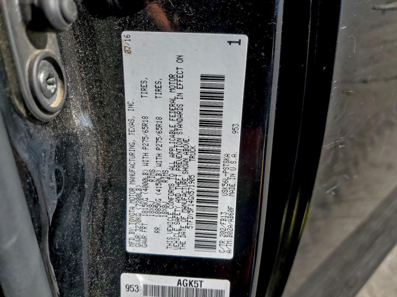 2016 TOYOTA TUNDRA