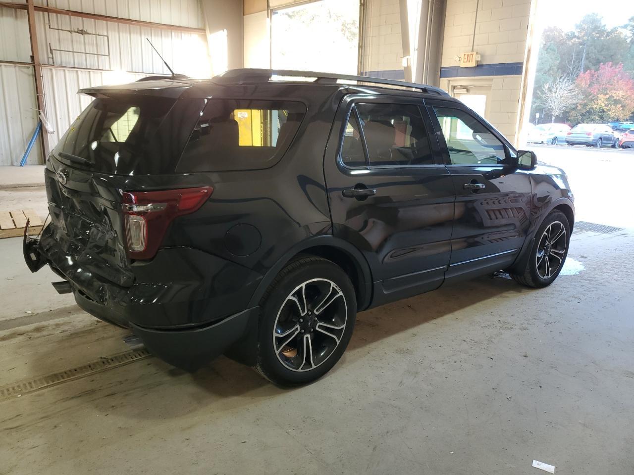 2015 FORD Explorer Sport Trac