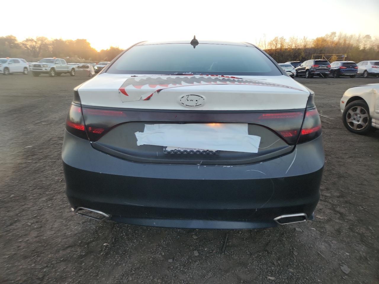 2015 HYUNDAI Azera
