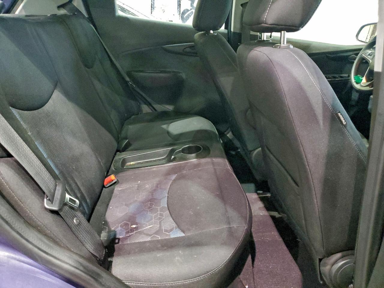 2016 CHEVROLET Spark