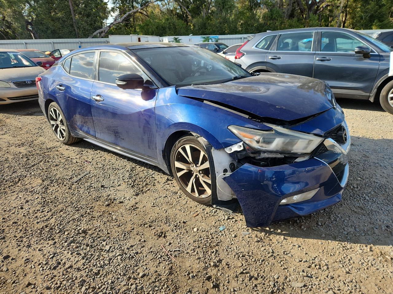 2017 NISSAN Maxima