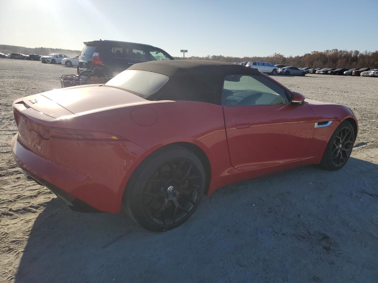 2014 JAGUAR F-Type