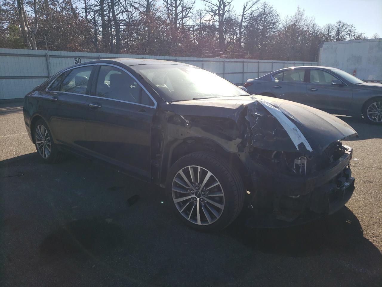 2017 LINCOLN MKZ