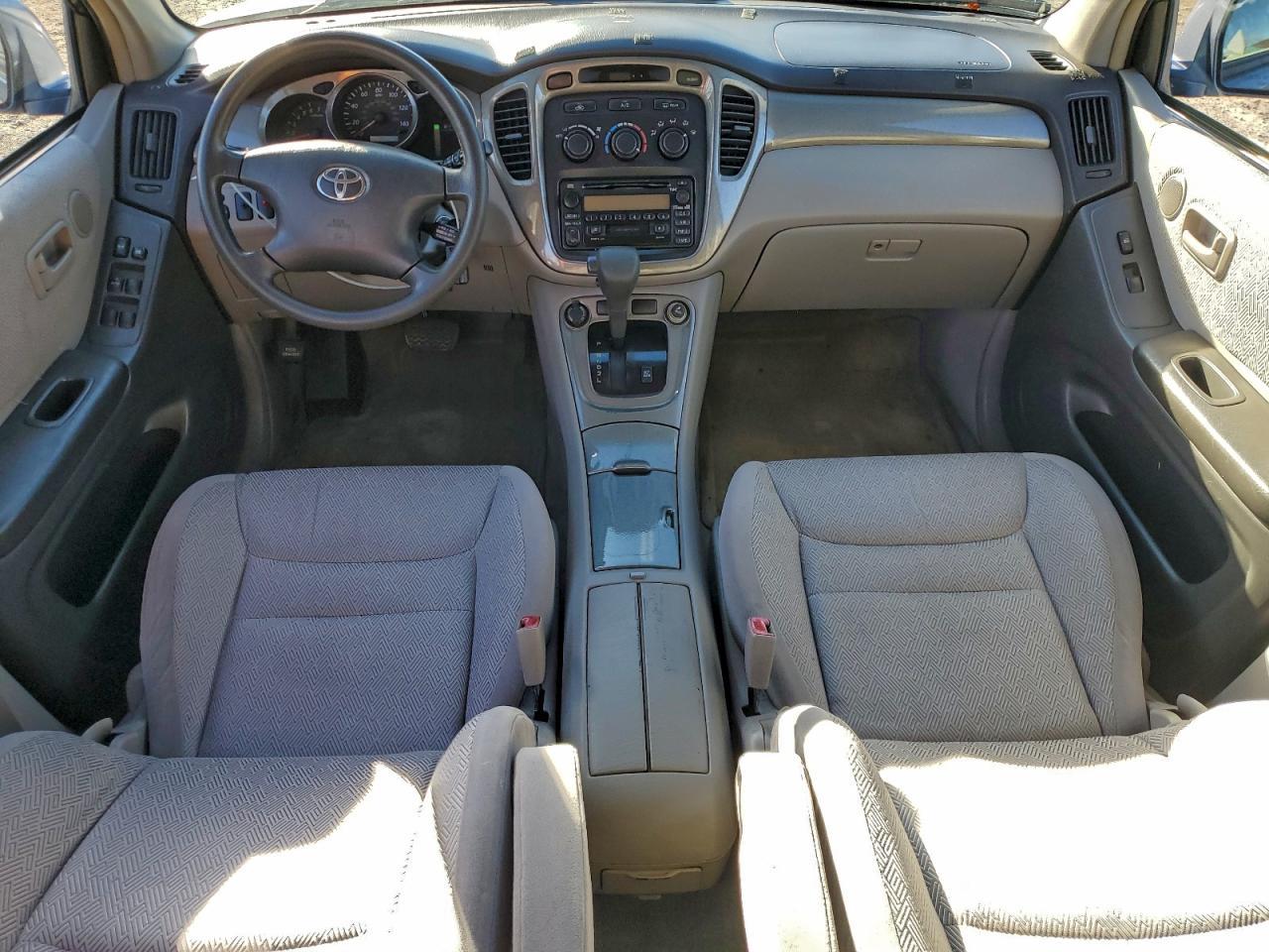 2003 TOYOTA HIGHLANDER