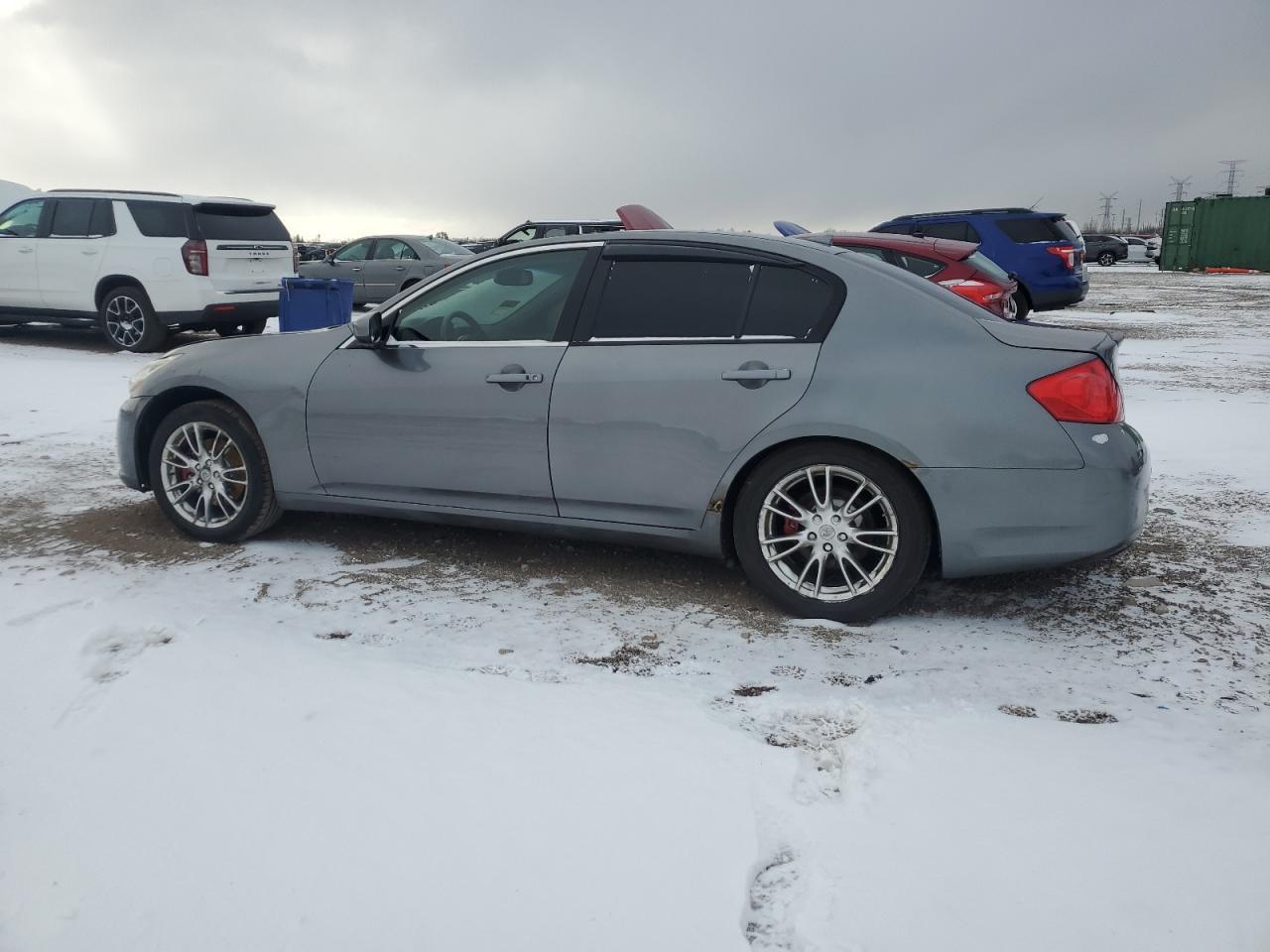 2012 INFINITI G37