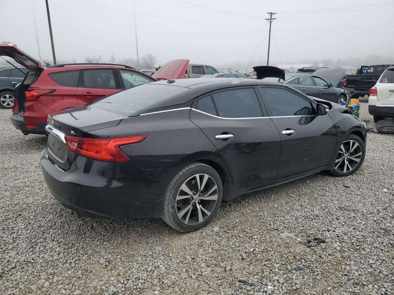 2017 NISSAN Maxima