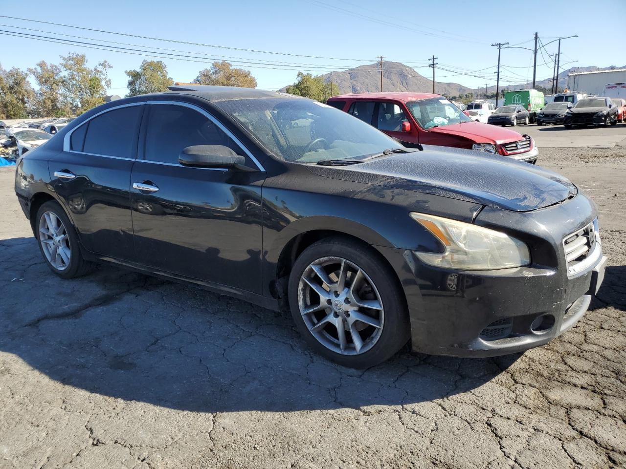 2014 NISSAN Maxima