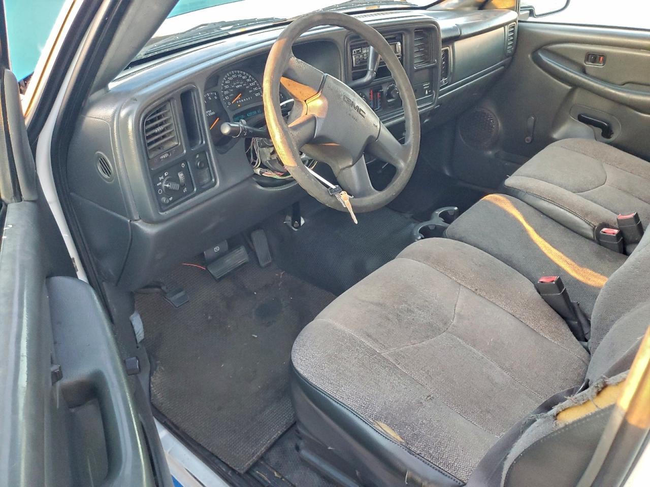 2003 GMC Sierra