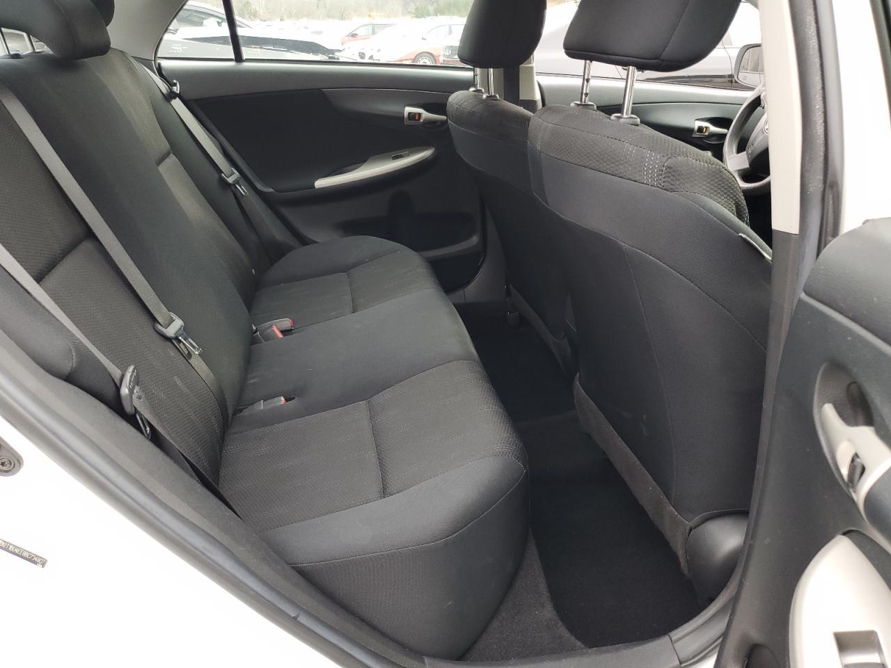 2011 TOYOTA COROLLA
