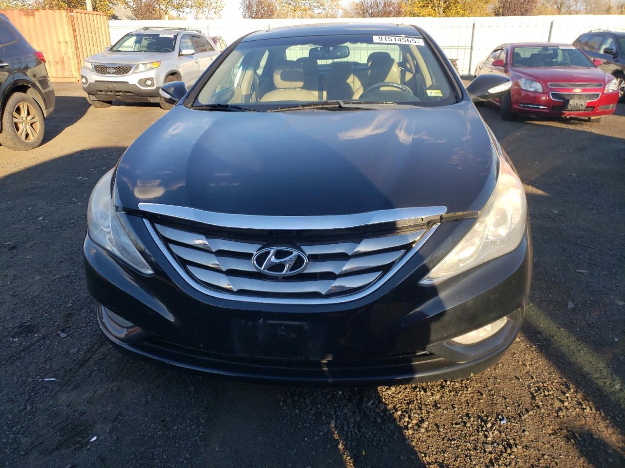 2011 HYUNDAI SONATA