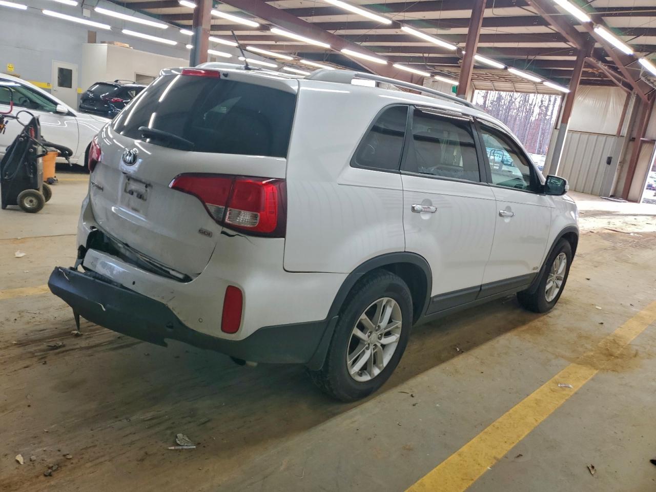 2015 KIA SORENTO
