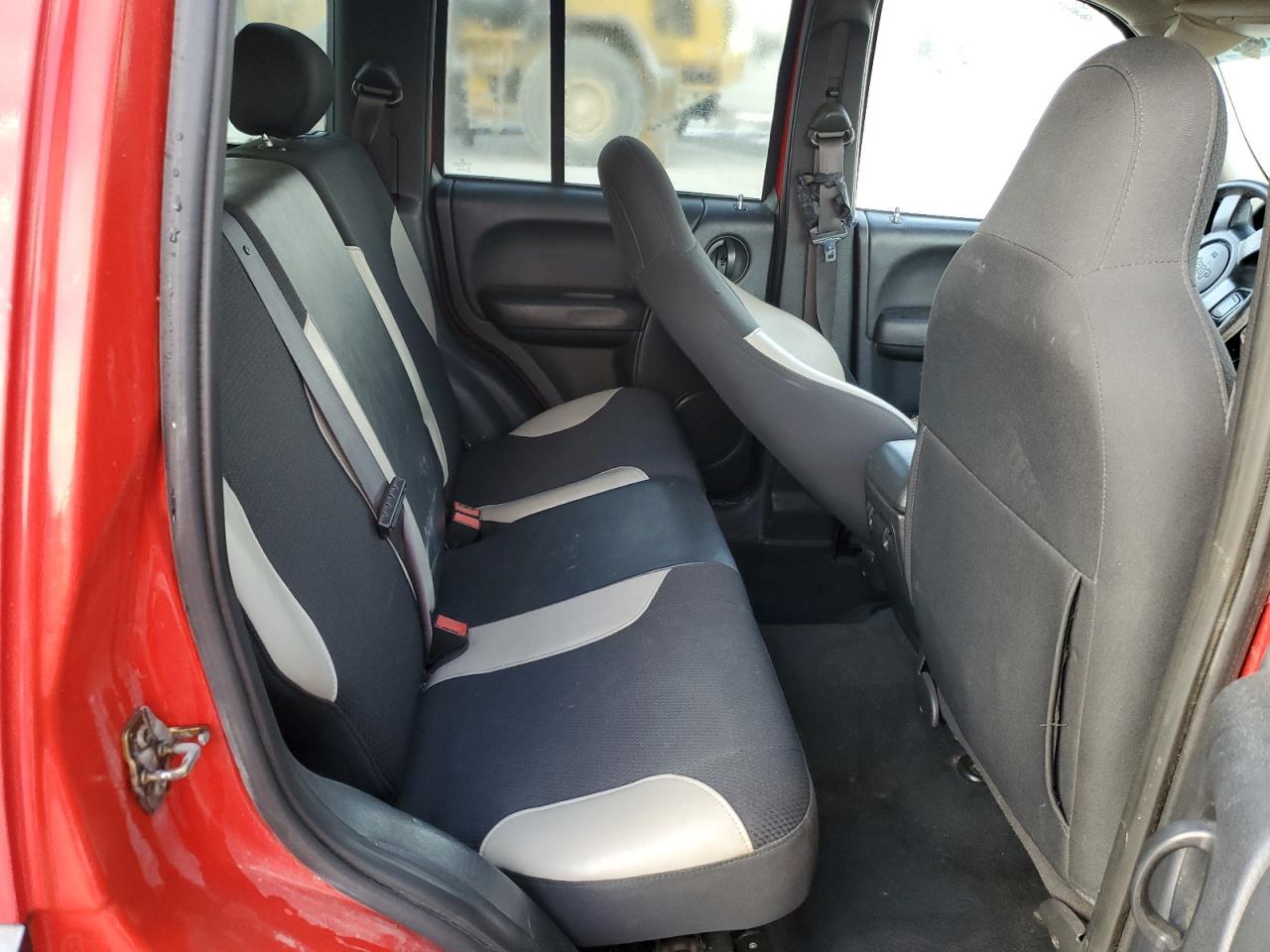 2003 JEEP Liberty