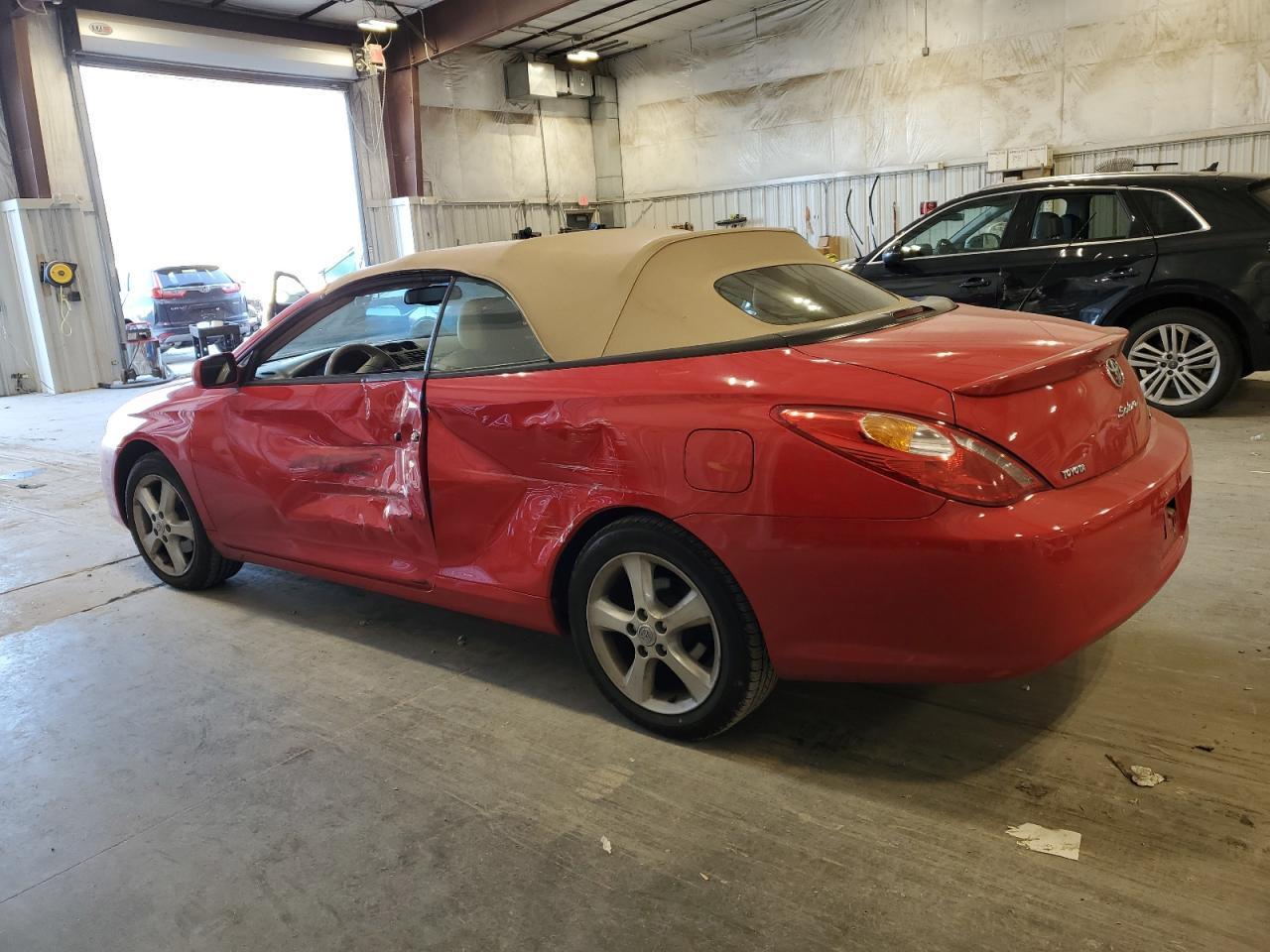 2004 TOYOTA CAMRY