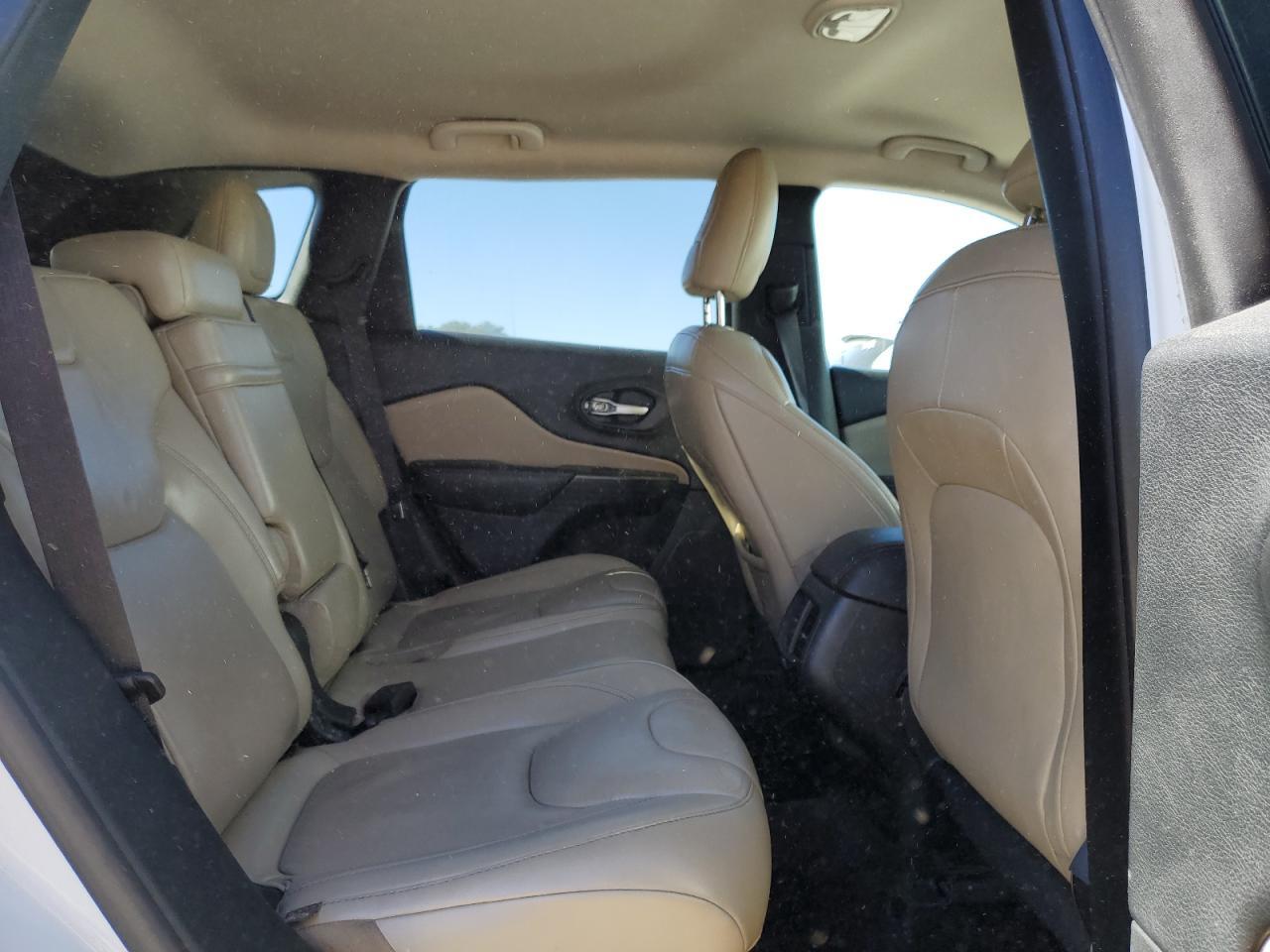 2017 JEEP CHEROKEE