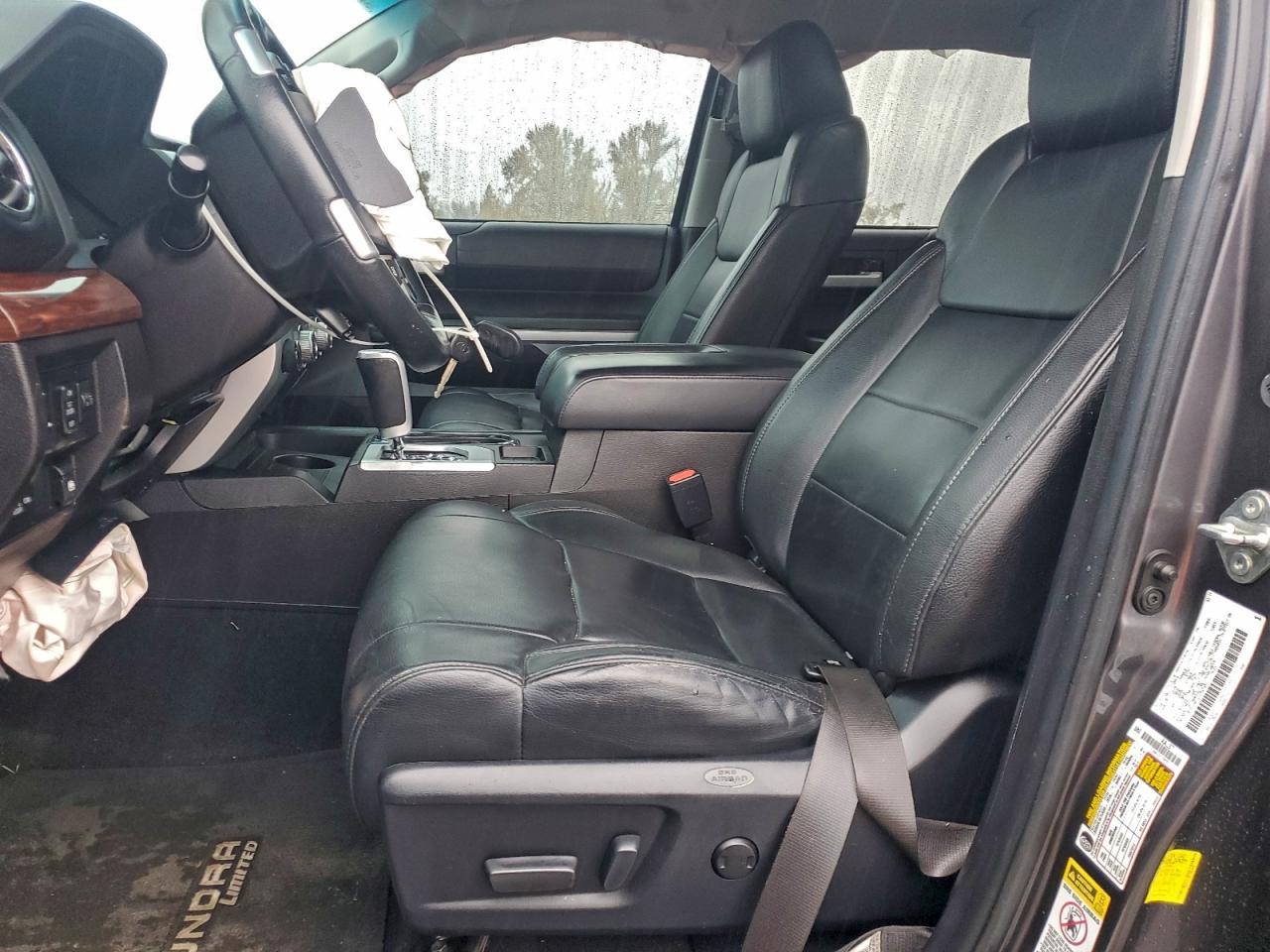 2016 TOYOTA TUNDRA