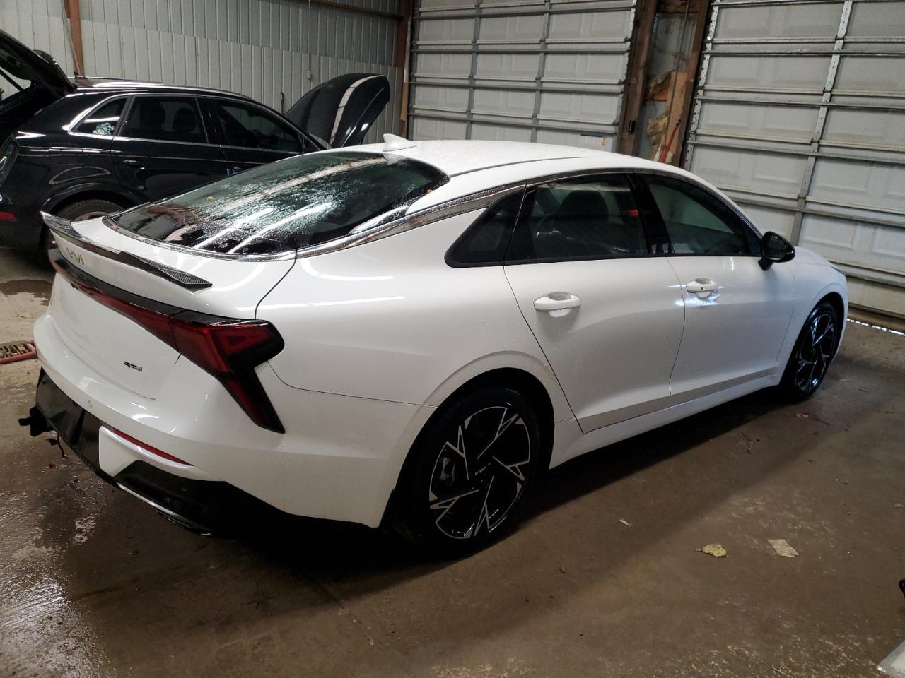 2025 KIA K5