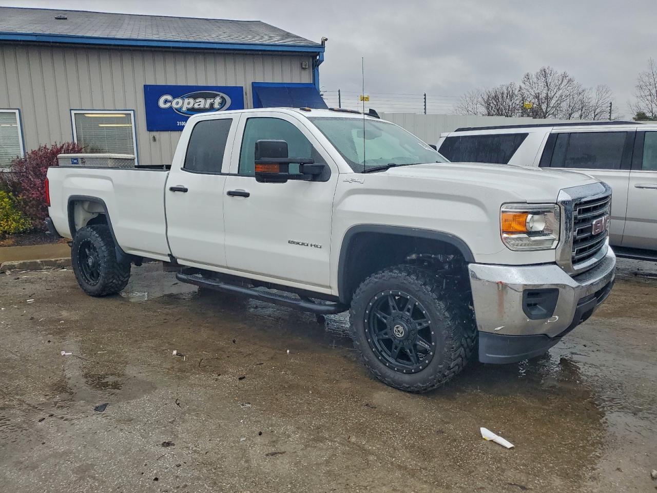 2017 GMC Sierra