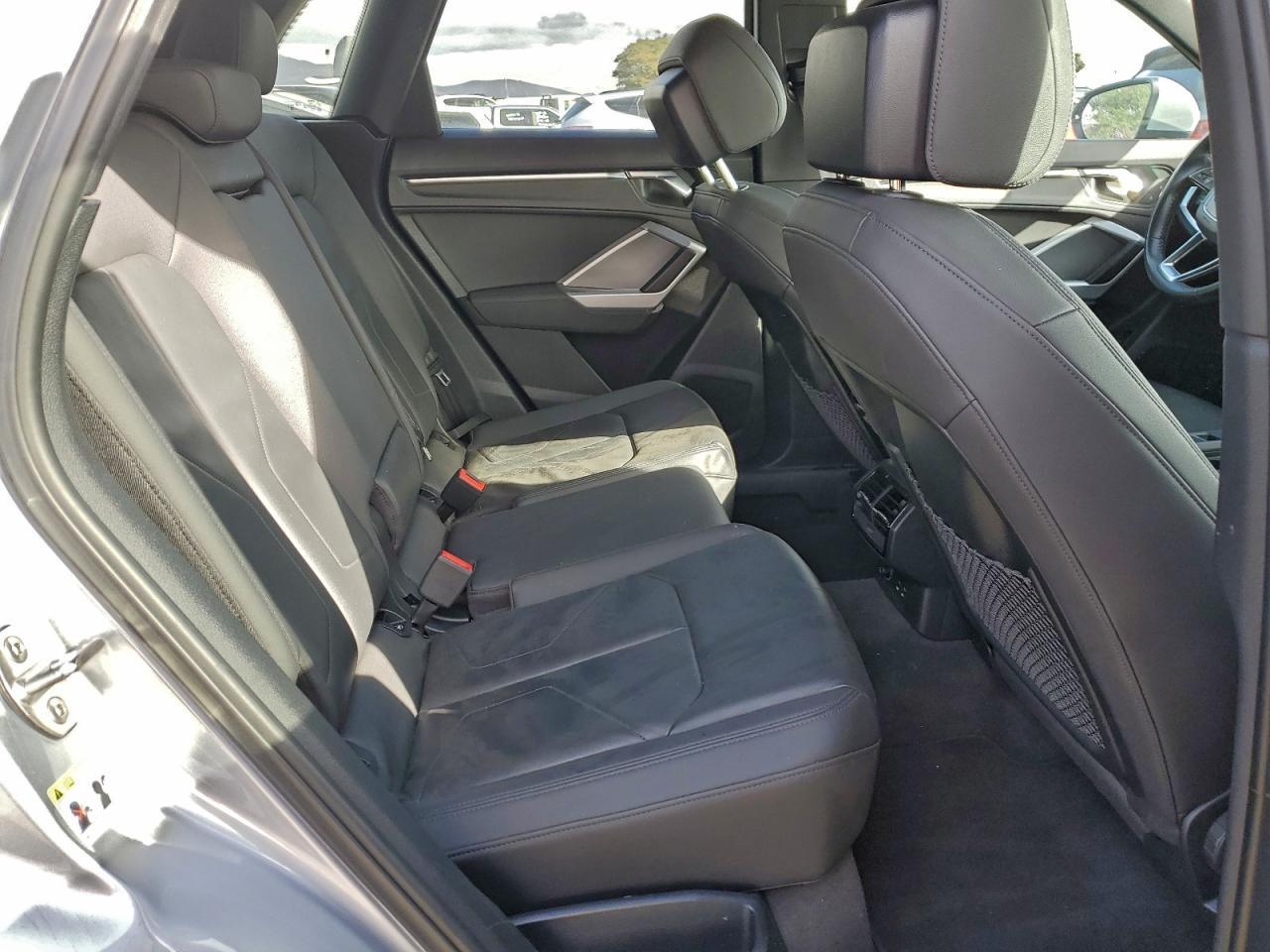 2019 AUDI Q3