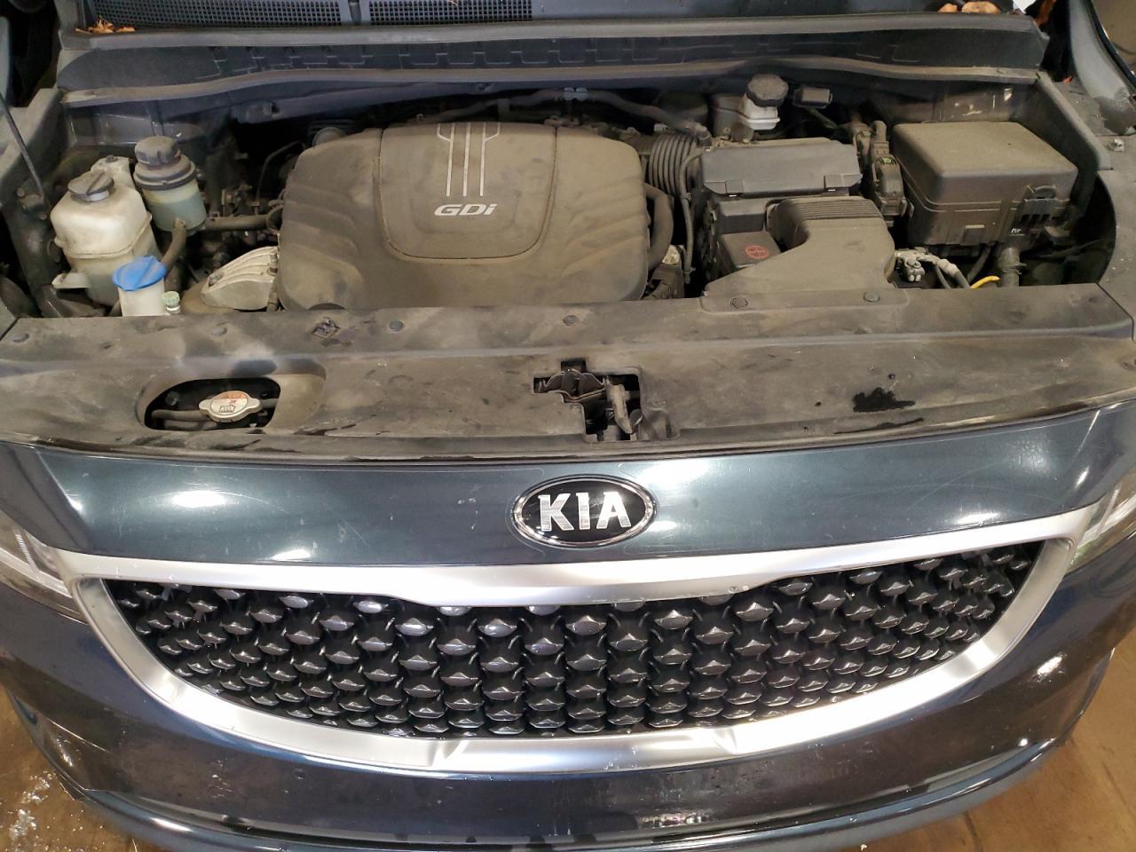 2016 KIA SEDONA