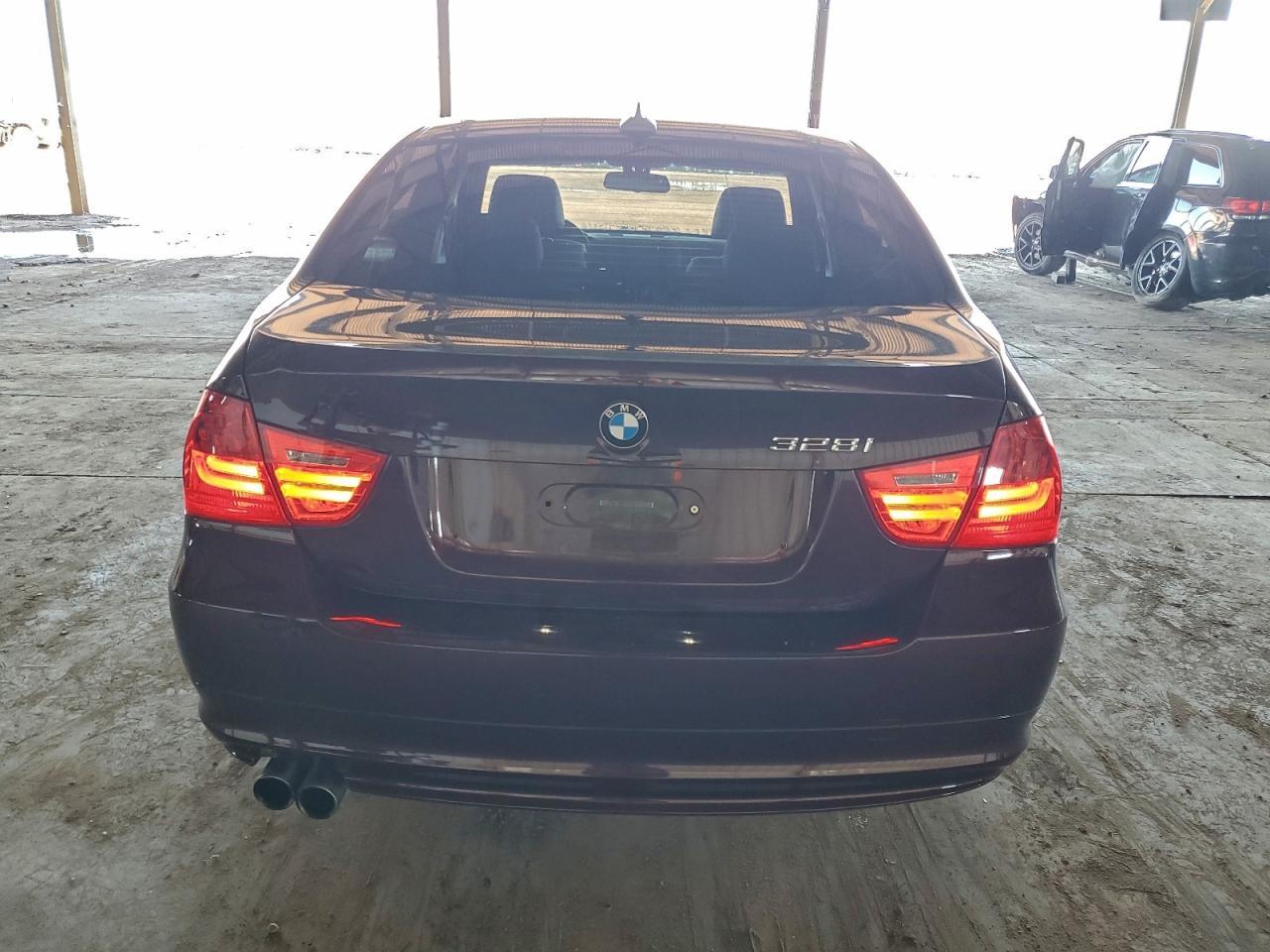 2010 BMW 3 SERIES