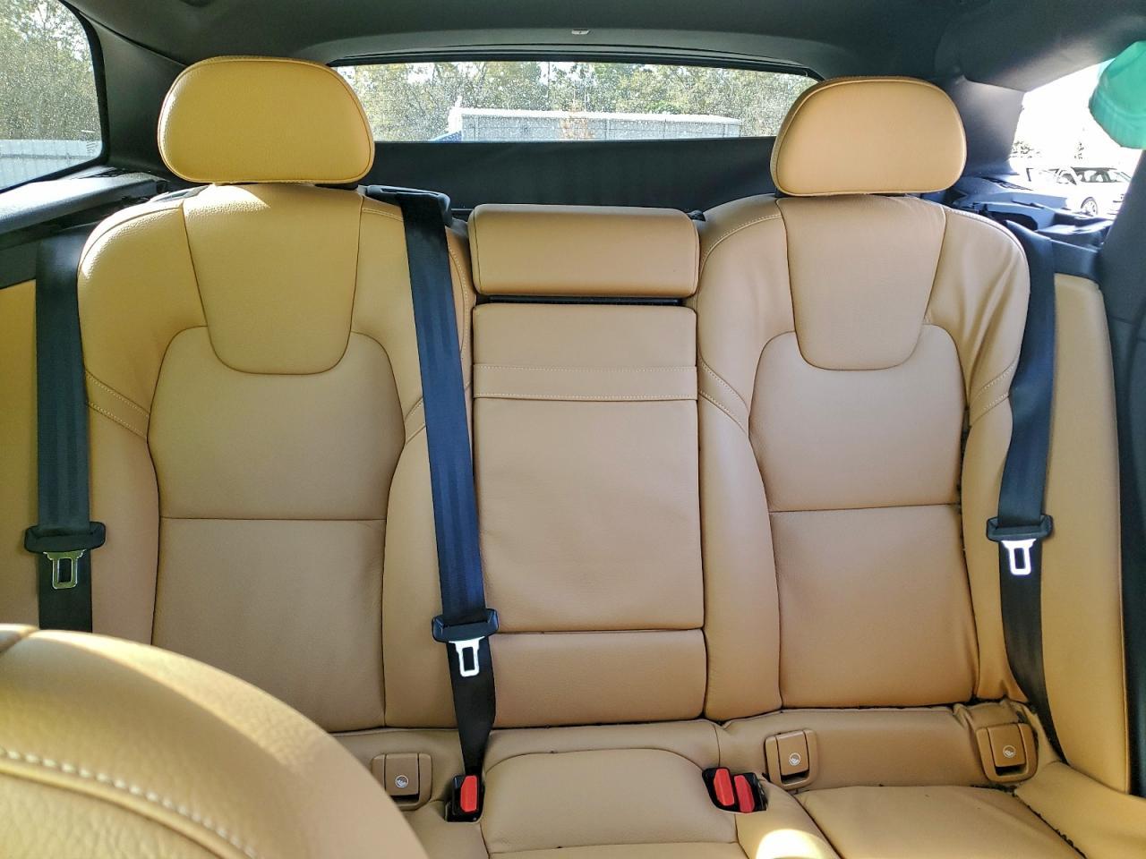 2018 VOLVO XC60