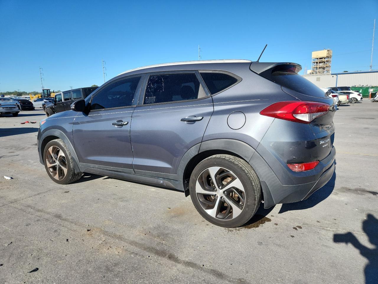 2016 HYUNDAI TUCSON