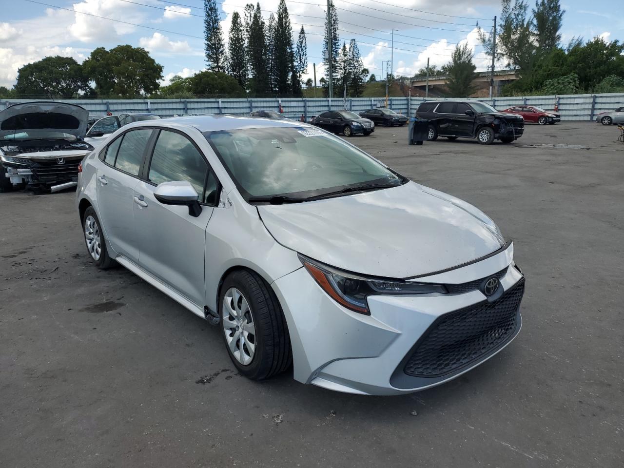 2022 TOYOTA COROLLA