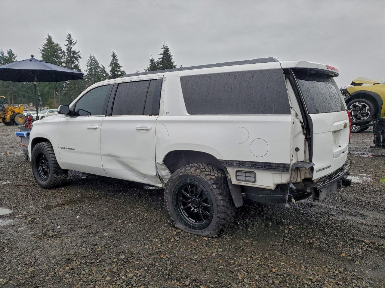 2015 CHEVROLET Suburban