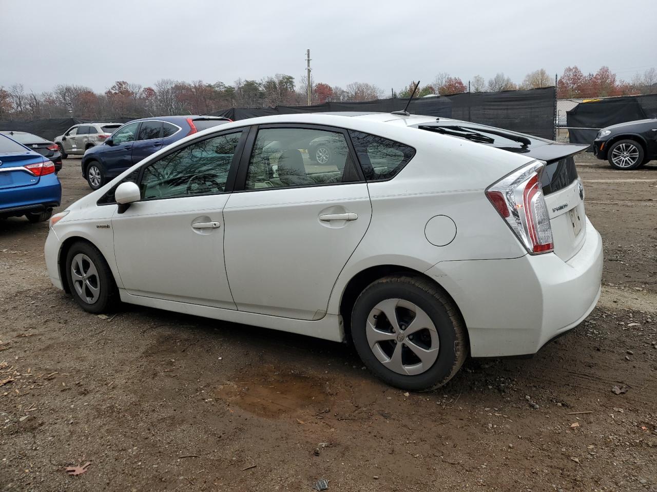2015 TOYOTA PRIUS