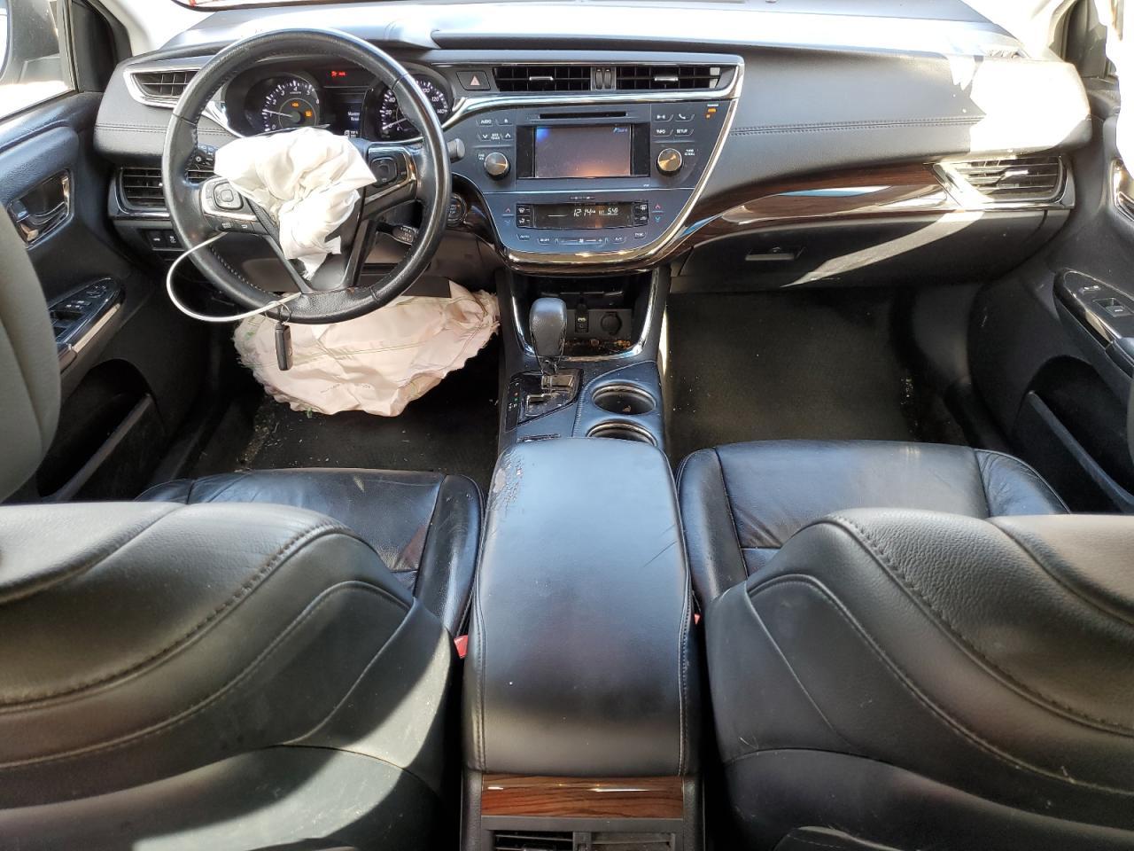 2013 TOYOTA Avalon