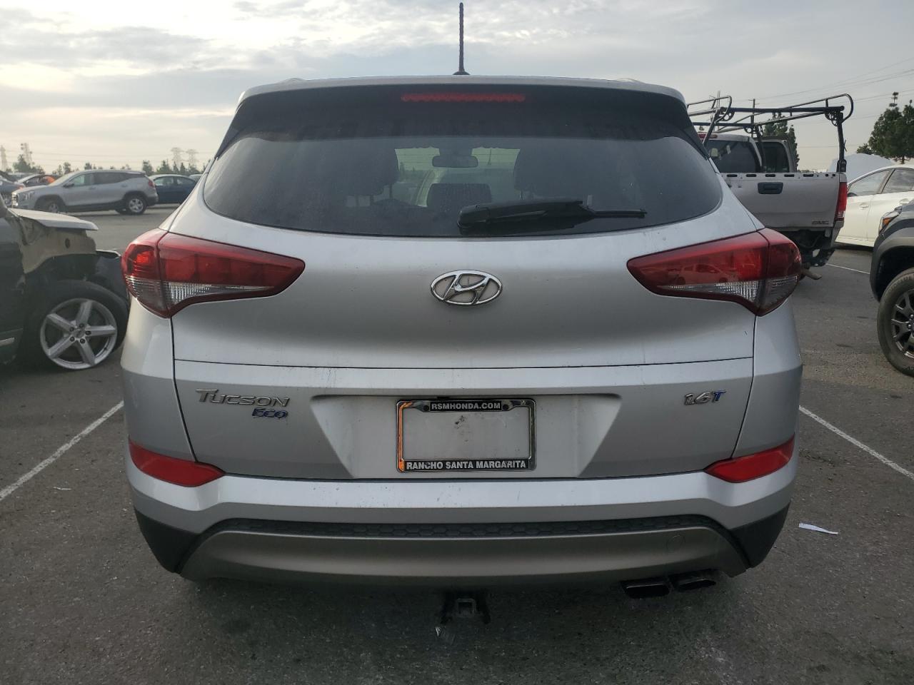 2016 HYUNDAI TUCSON