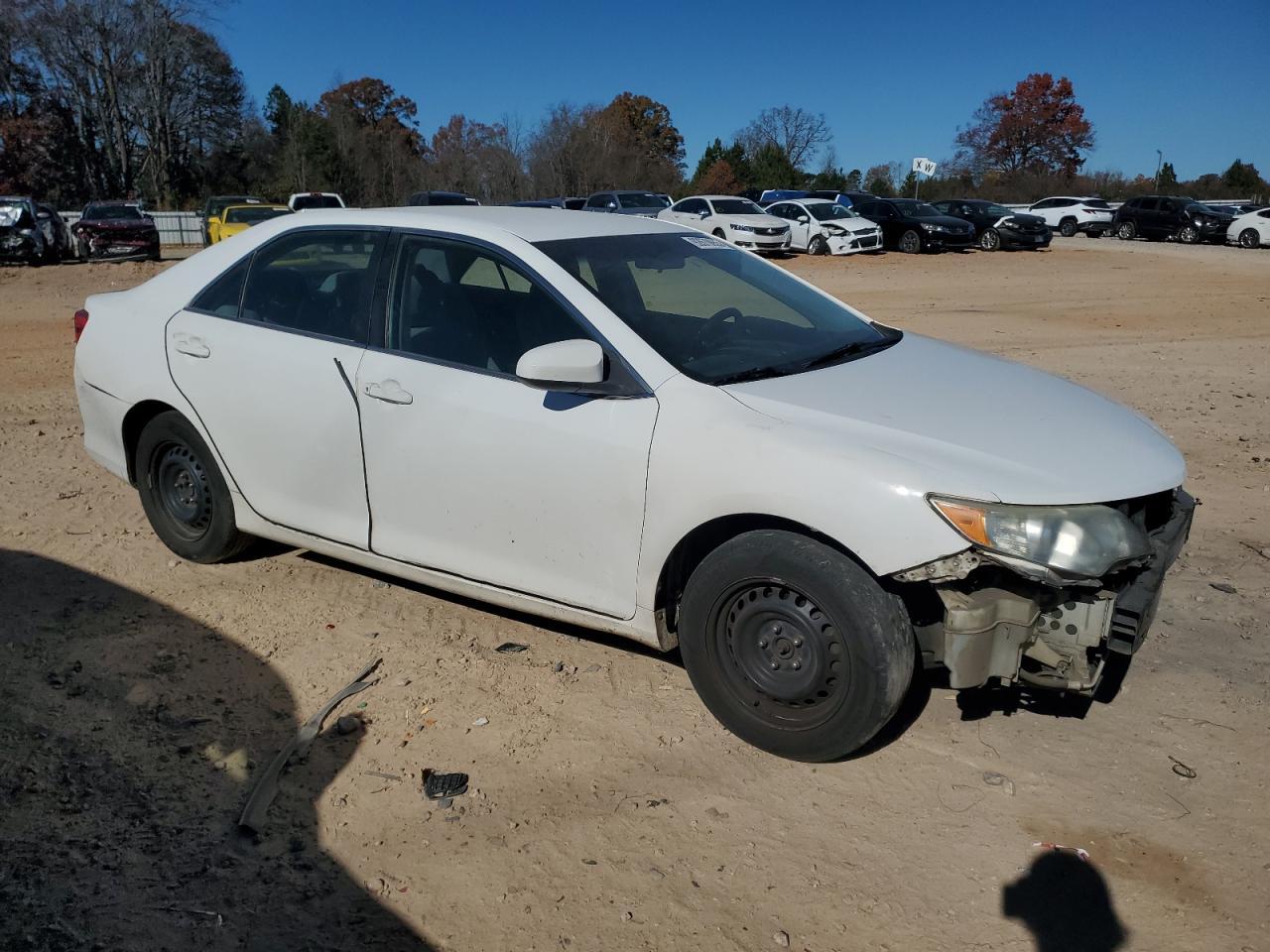 2014 TOYOTA CAMRY