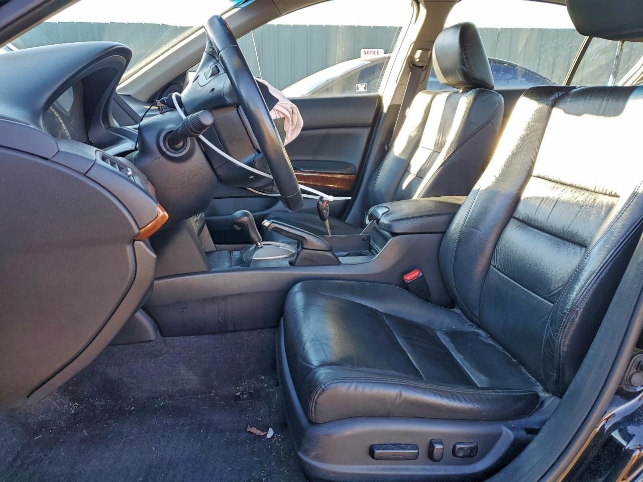 2011 HONDA ACCORD