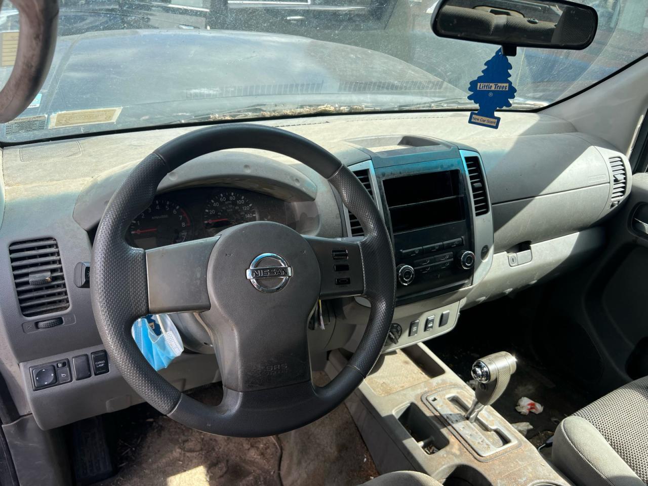 2010 NISSAN Frontier