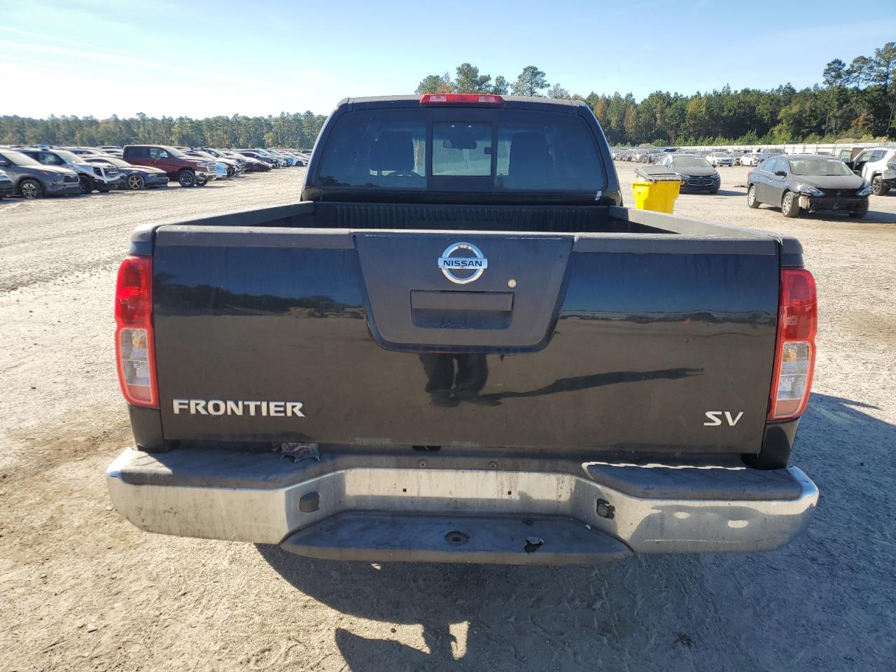 2011 NISSAN Frontier