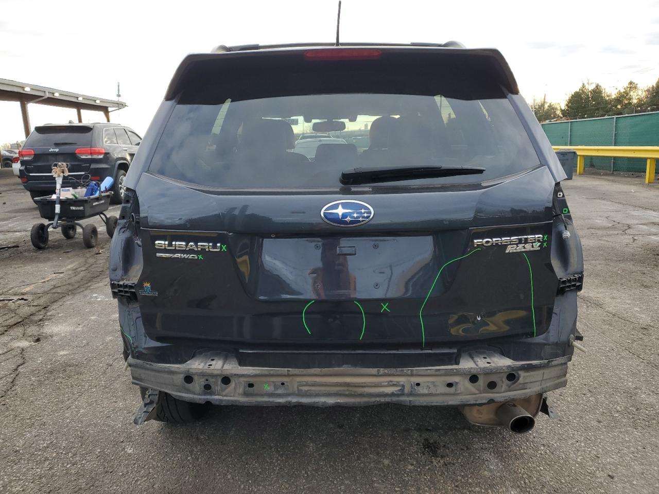 2015 SUBARU FORESTER