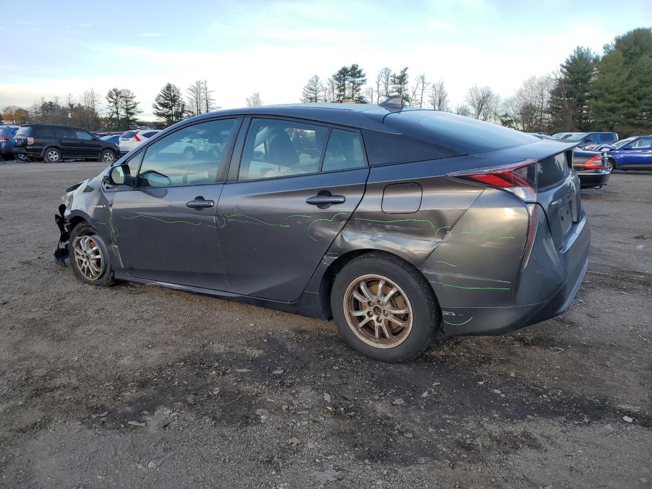 2018 TOYOTA PRIUS