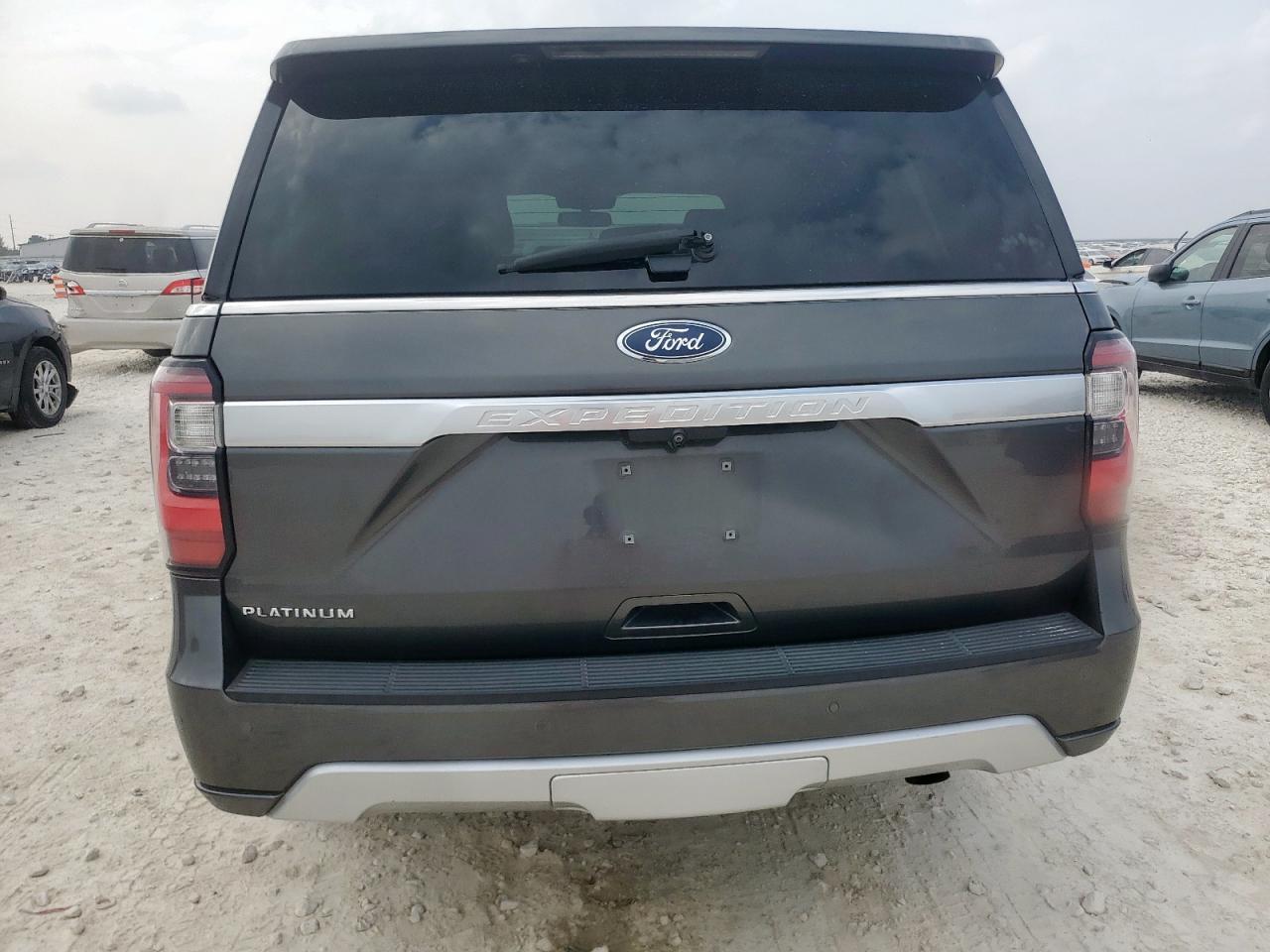 2018 FORD Expedition