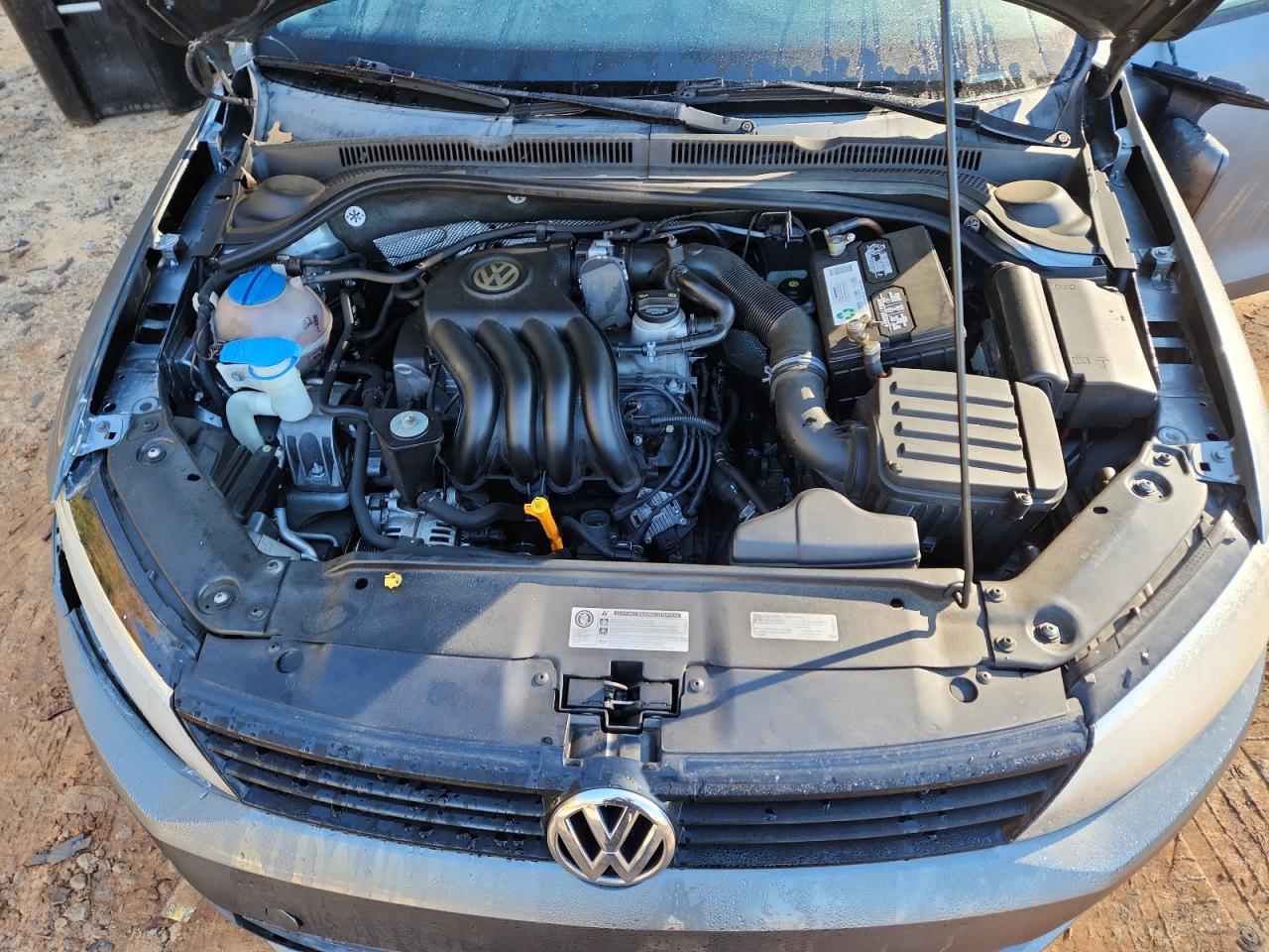 2014 VOLKSWAGEN JETTA